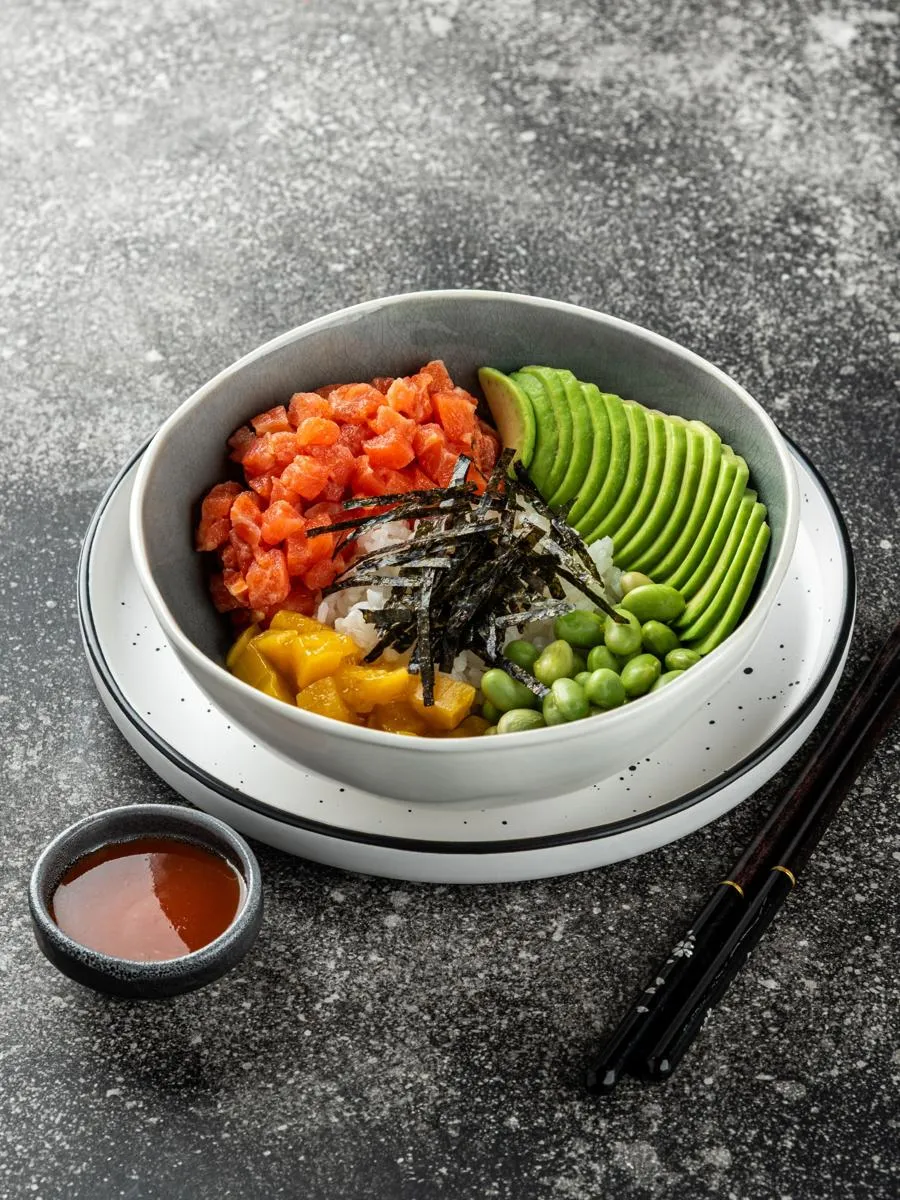 Поке с форелью